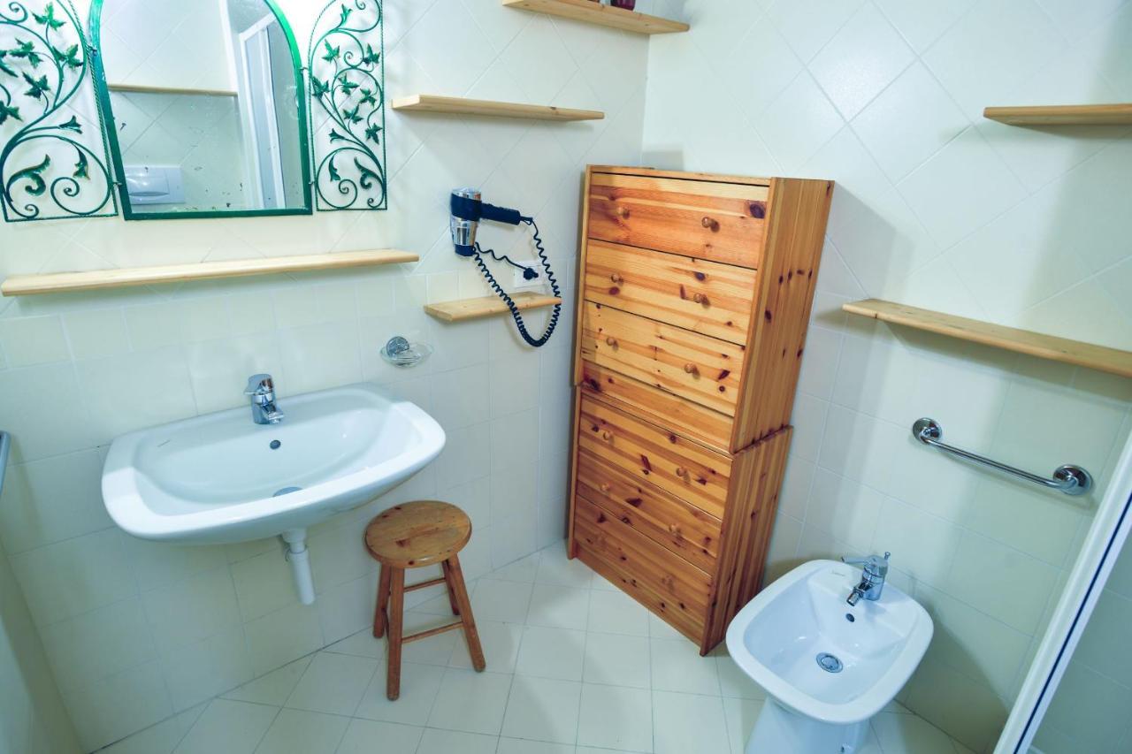 Res.Albare/Solaria Apt.Solandra Mezzana  Buitenkant foto